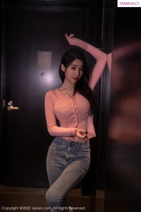 美七Mia  [XiuRen]高清写真图 2022.08.29 No.5506 美七 Mia第2张图片